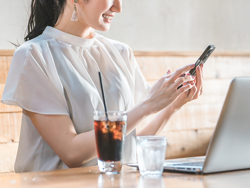 不安から始まったスマホ仕事が生活を変えたリアルな体験談
