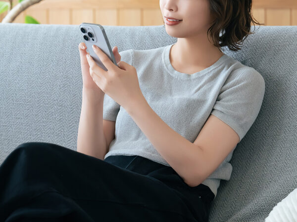 隙間時間のアンケート70件で収益化に成功したOLの副業奮闘記